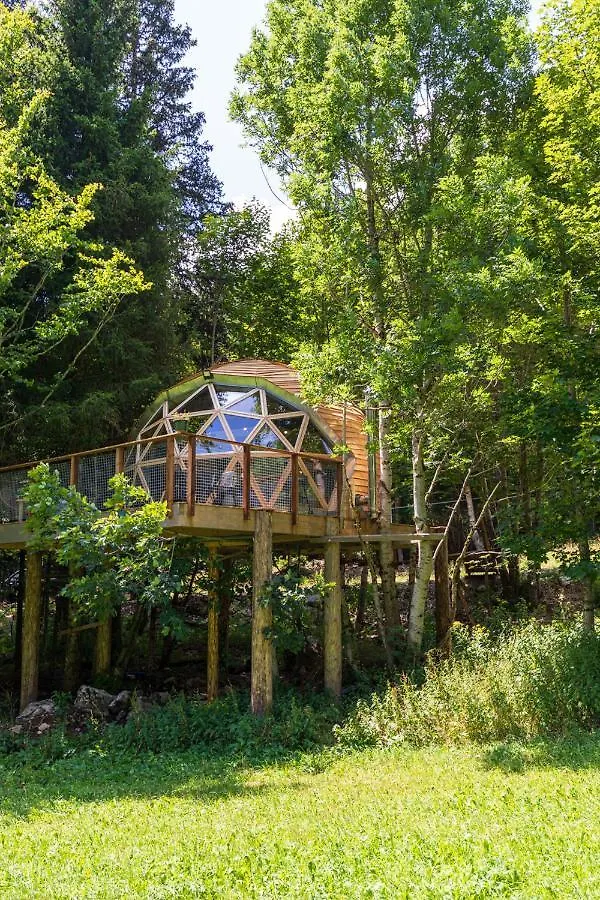 Holiday home Dome Panoramique Tout Confort Au Coeur Du Vercors Autrans-Meaudre-en-Vercors
